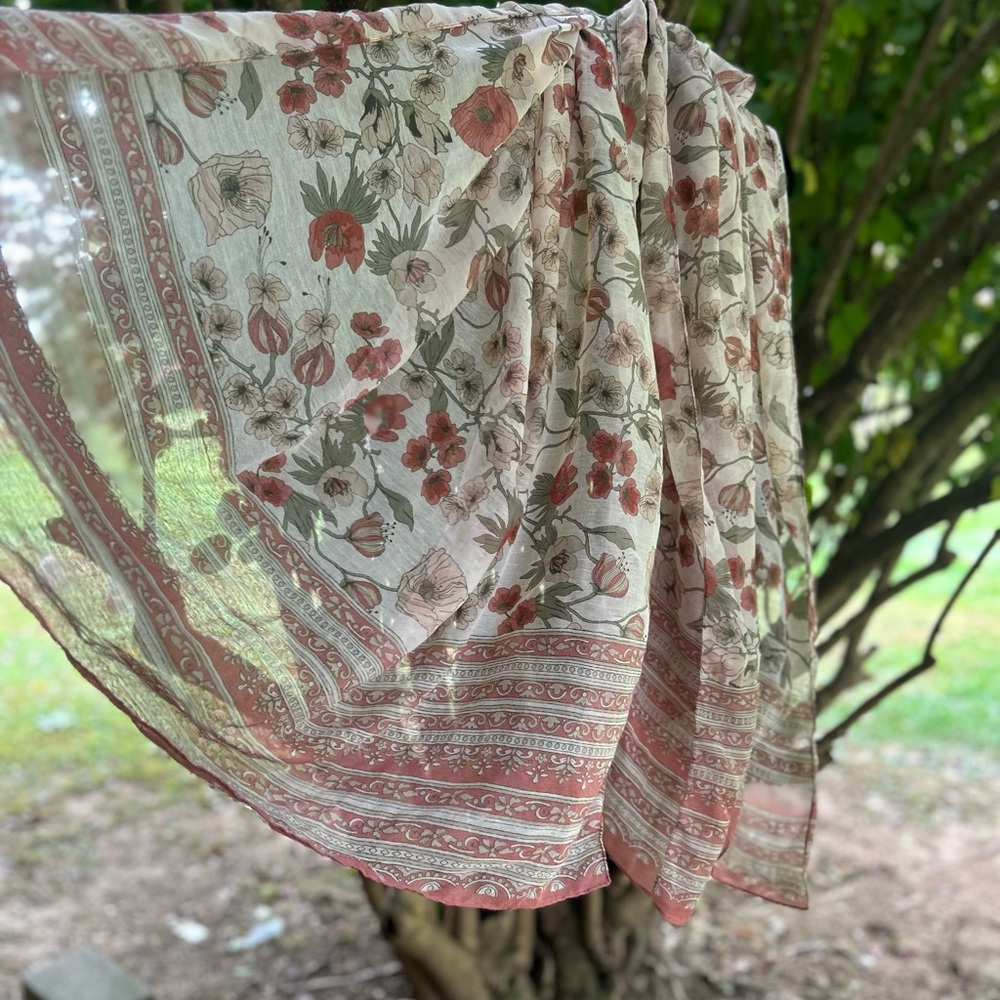 Floral Patterned Scarf - Picture 2 of 3